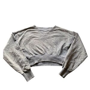 Aeropostale Women’s Gray Cropped Sweatshirt